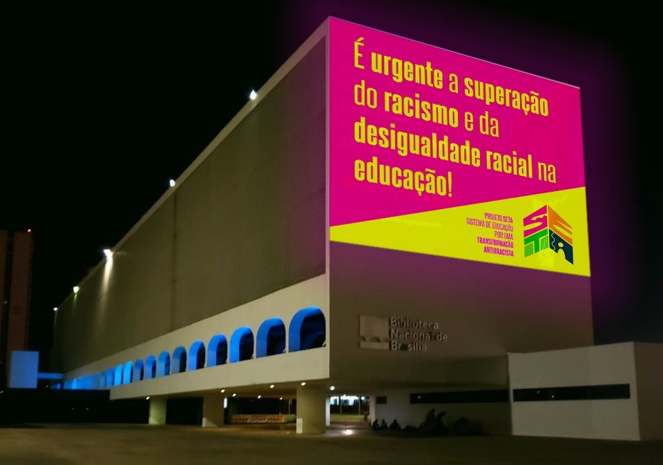 Apesar dos avanços, a lei que visa a implementação da educação antirracista ainda enfrenta desafios na prática educacional brasileira